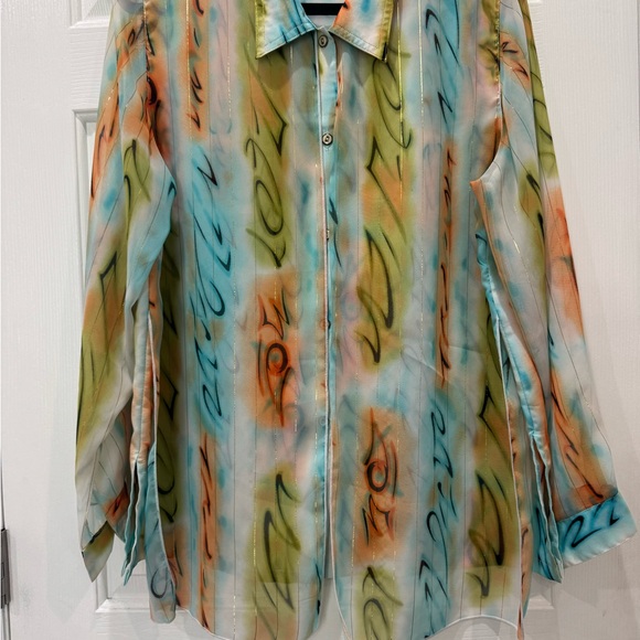 glatt fashion Tops - Glatt Fashion Vibrant Abstract Shirt